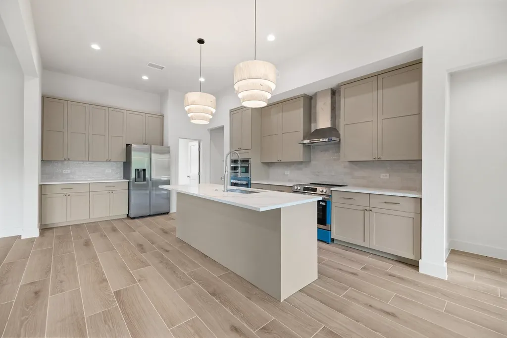 2807 Wilson Avenue Lago Vista TX 78645