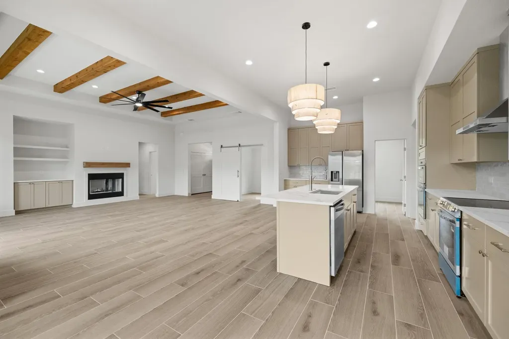 2807 Wilson Avenue Lago Vista TX 78645