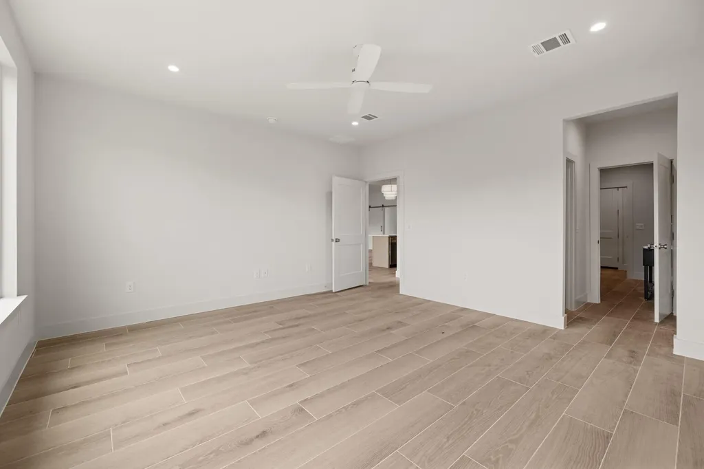 2807 Wilson Avenue Lago Vista TX 78645