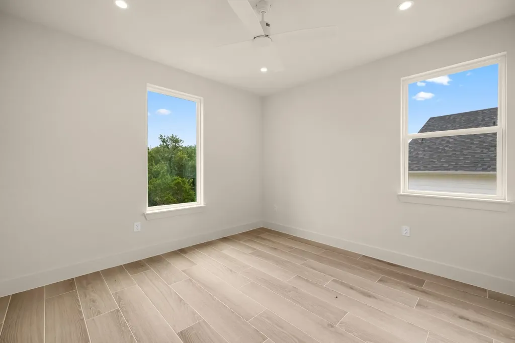 2807 Wilson Avenue Lago Vista TX 78645