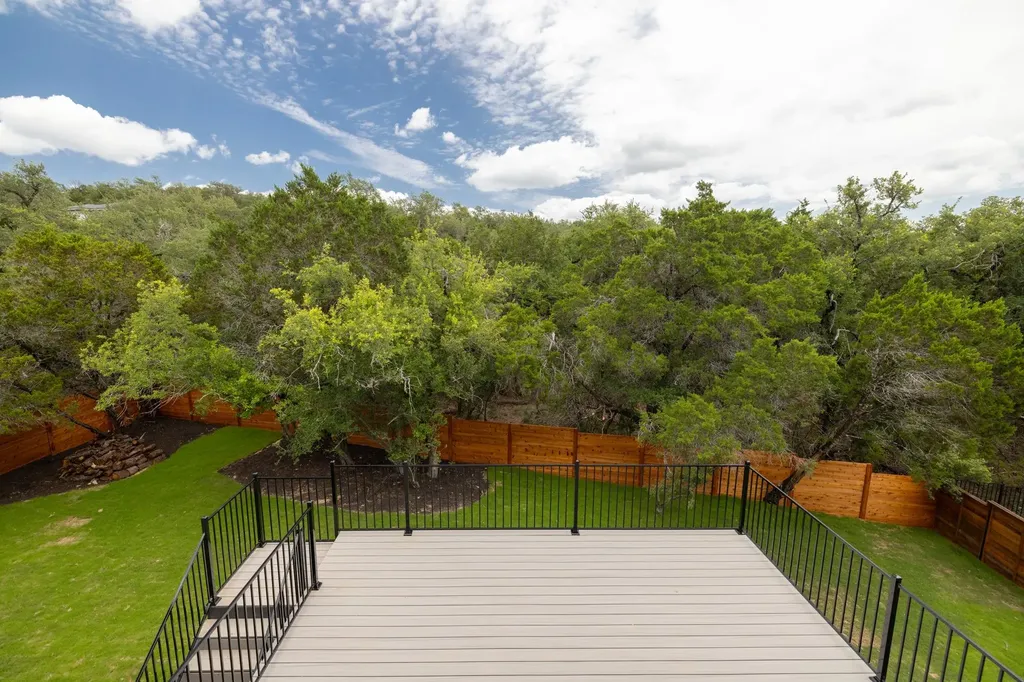 2807 Wilson Avenue Lago Vista TX 78645