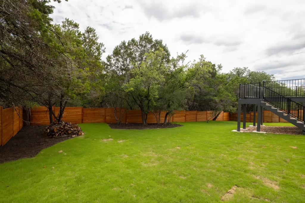 2807 Wilson Avenue Lago Vista TX 78645