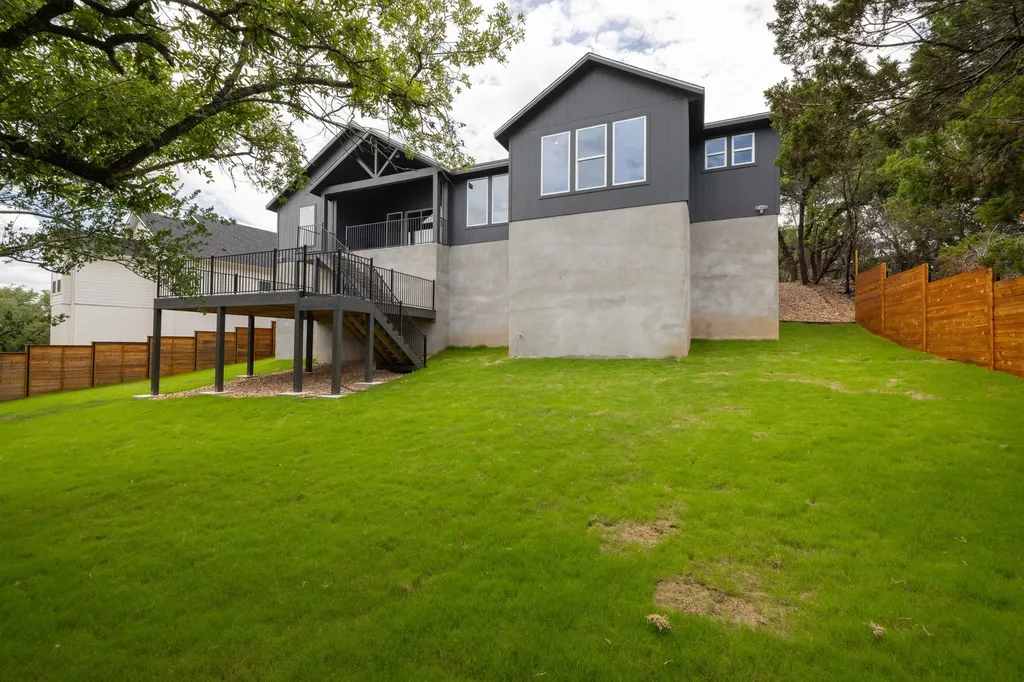 2807 Wilson Avenue Lago Vista TX 78645