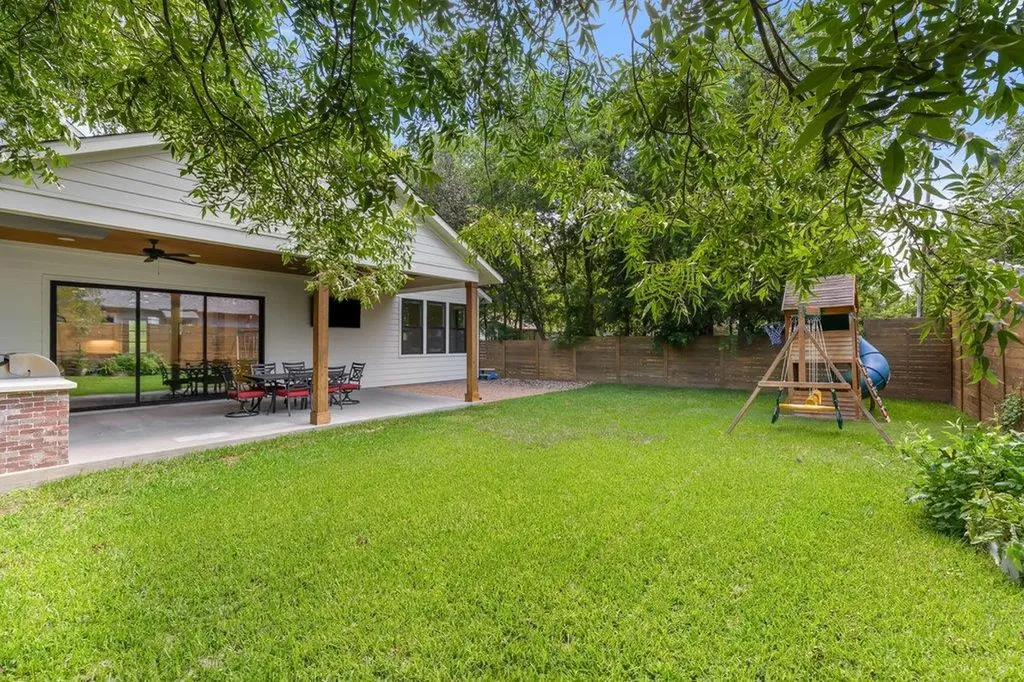 1212 Madison Avenue Austin TX 78757