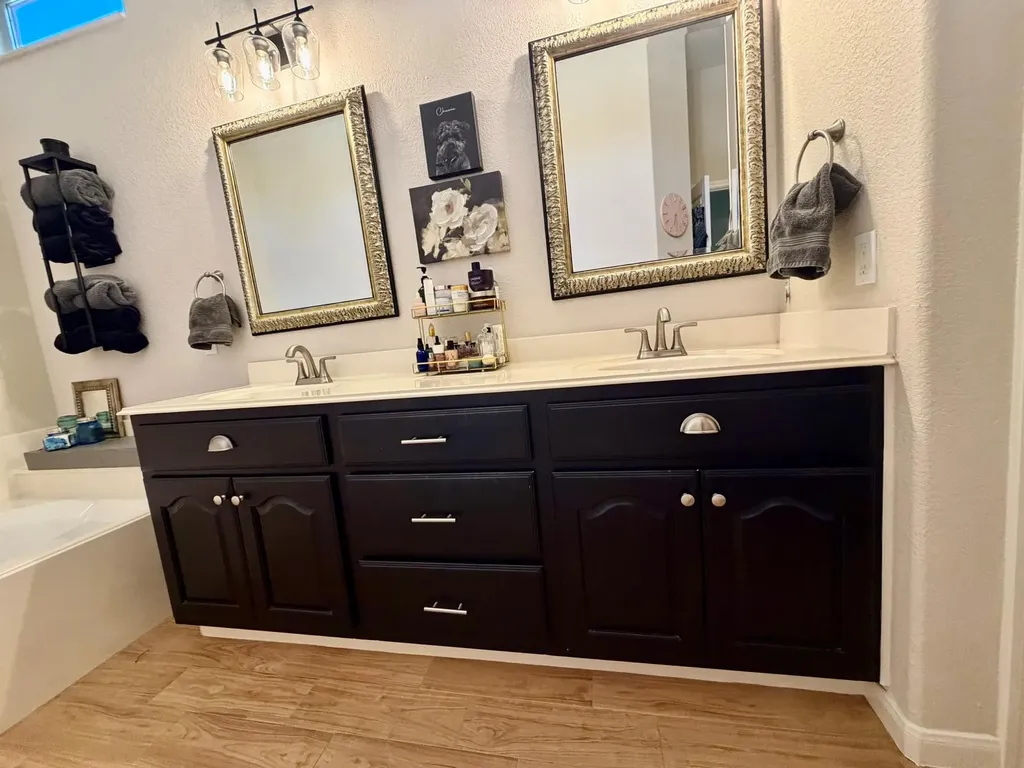 100 Enchanted Drive Georgetown TX 78633