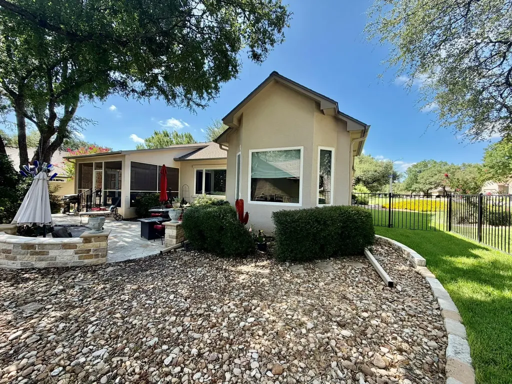 100 Enchanted Drive Georgetown TX 78633