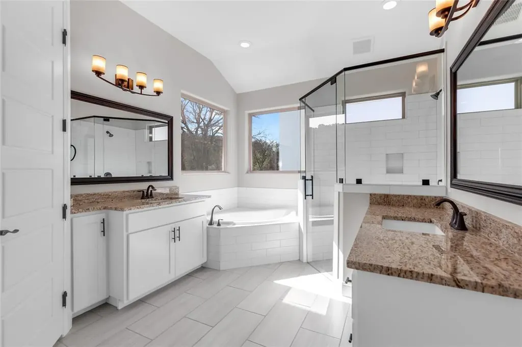 20701 Deep Creek Lago Vista TX 78645