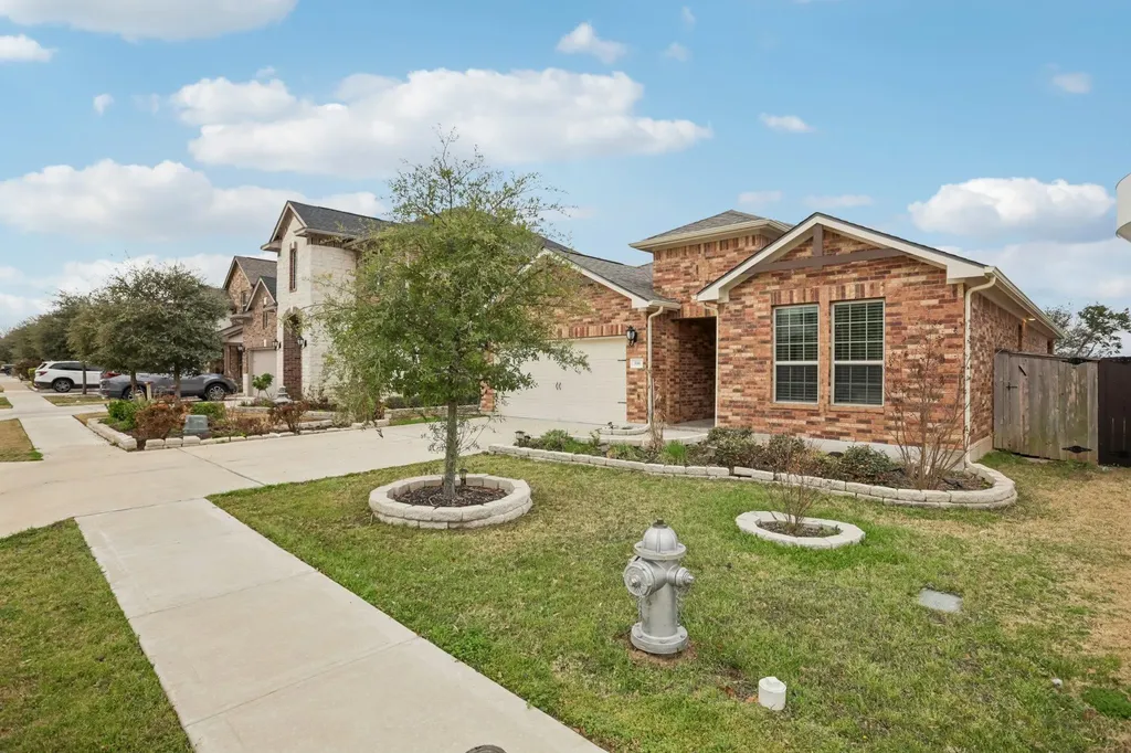 3141 Pale Rider Pass Leander TX 78641