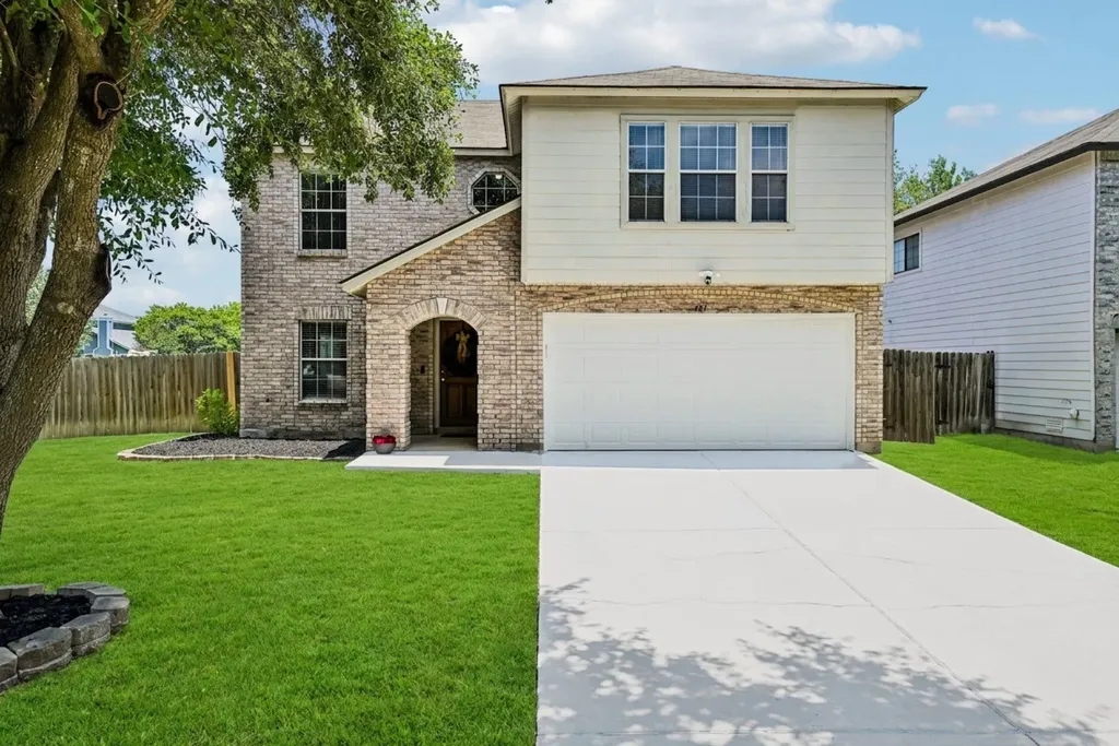 401 Emerald Fields Lane Kyle TX 78640