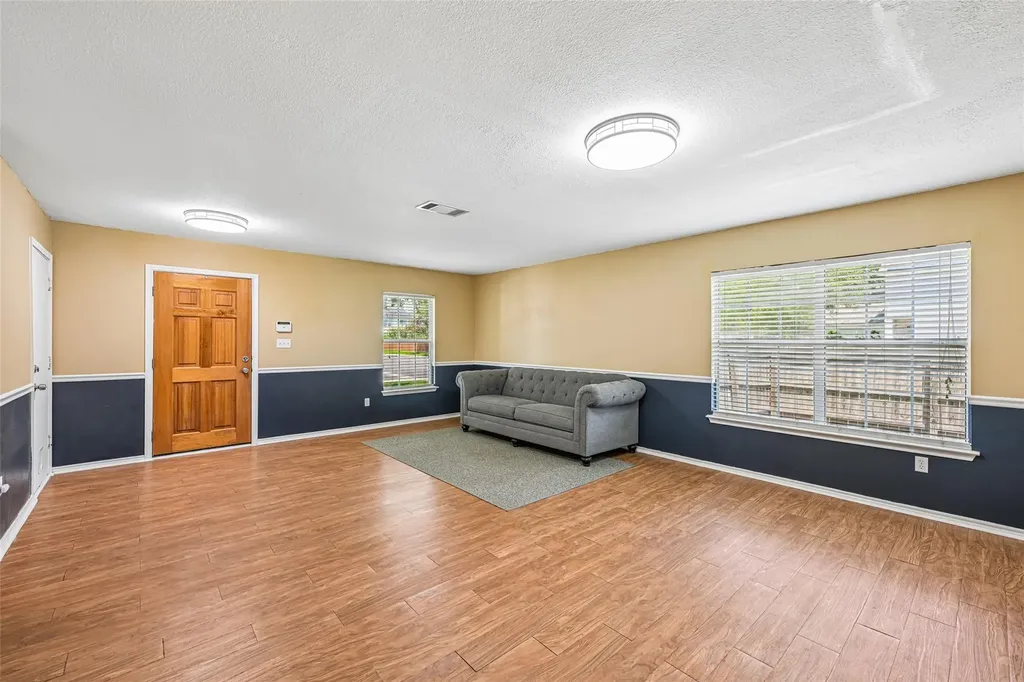 401 Emerald Fields Lane Kyle TX 78640