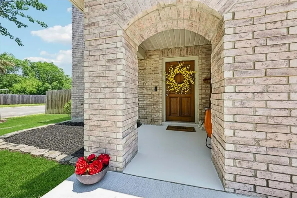 401 Emerald Fields Lane Kyle TX 78640