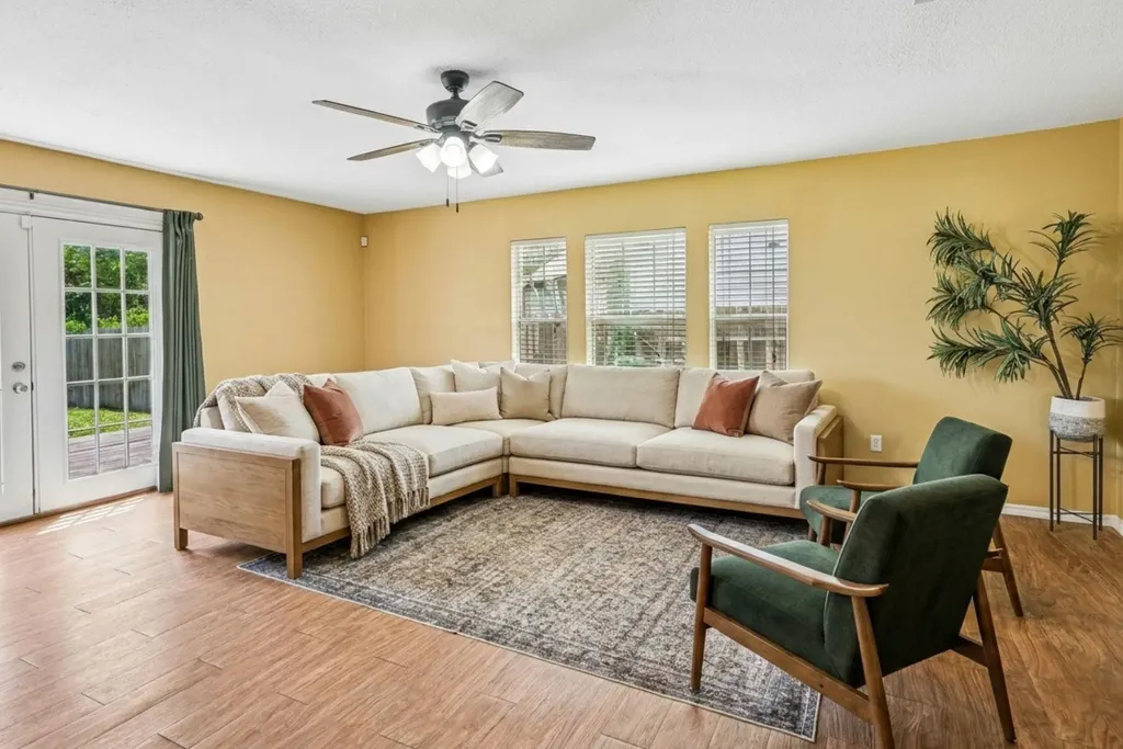 401 Emerald Fields Lane Kyle TX 78640