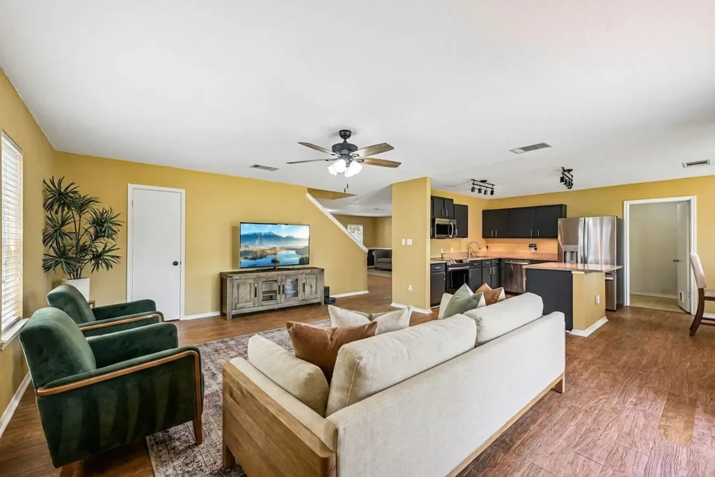 401 Emerald Fields Lane Kyle TX 78640
