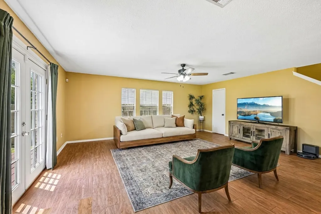 401 Emerald Fields Lane Kyle TX 78640