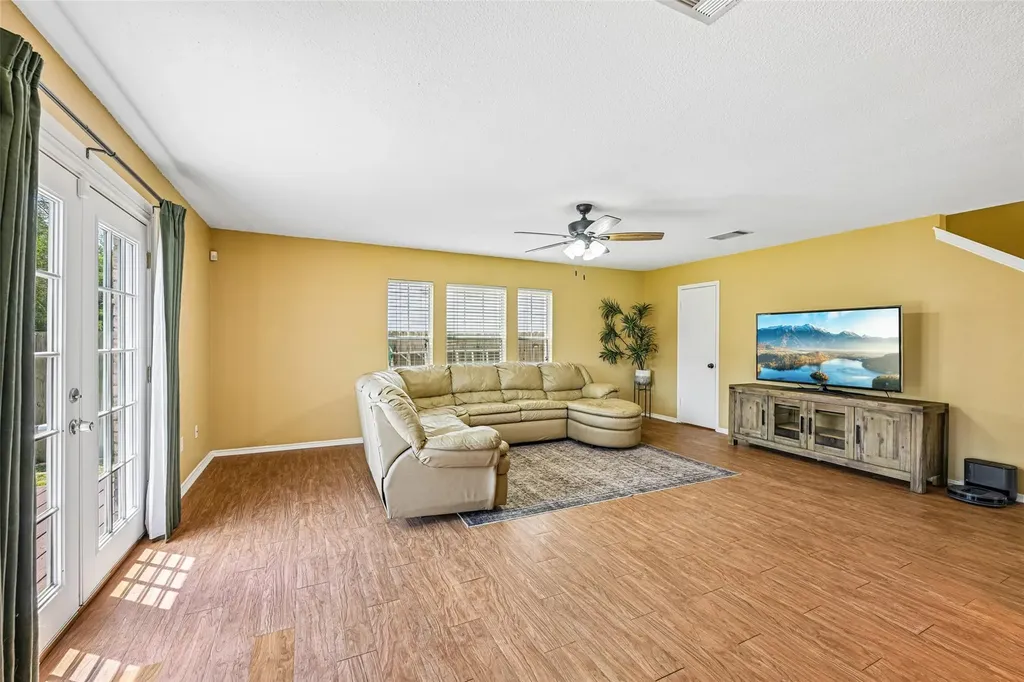 401 Emerald Fields Lane Kyle TX 78640