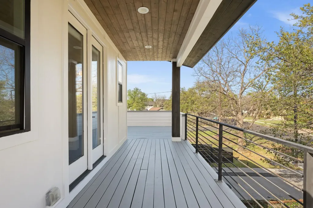 2302 Euclid Avenue Austin TX 78704