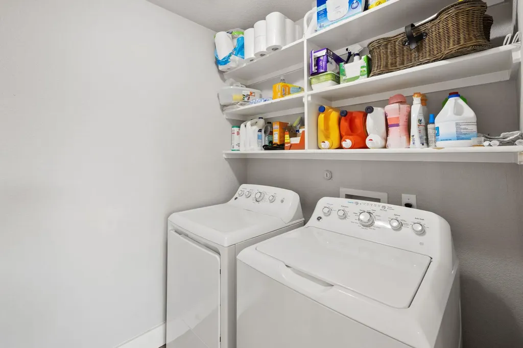 6800 La Concha Cove Austin TX 78749
