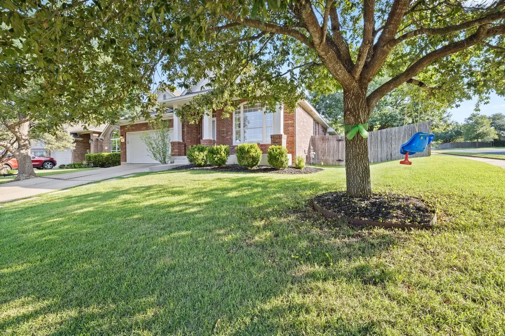 6800 La Concha Cove Austin TX 78749