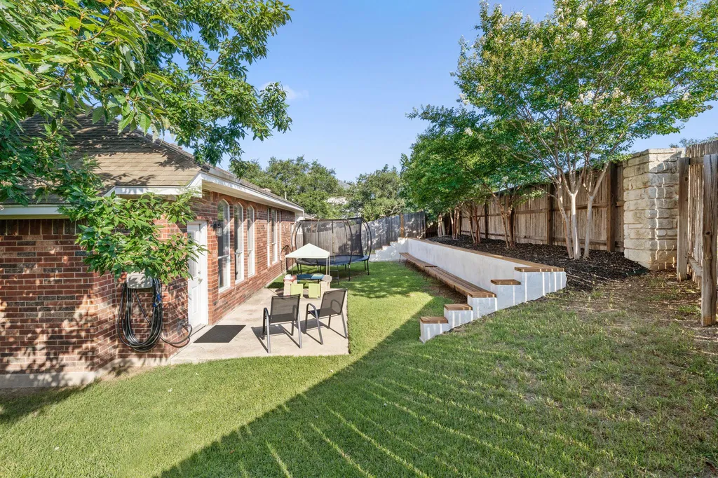 6800 La Concha Cove Austin TX 78749