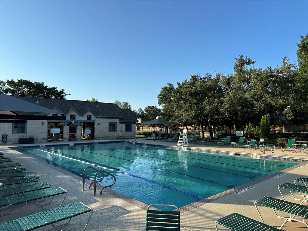 6800 La Concha Cove Austin TX 78749