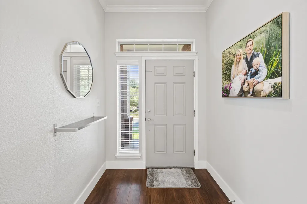 6800 La Concha Cove Austin TX 78749