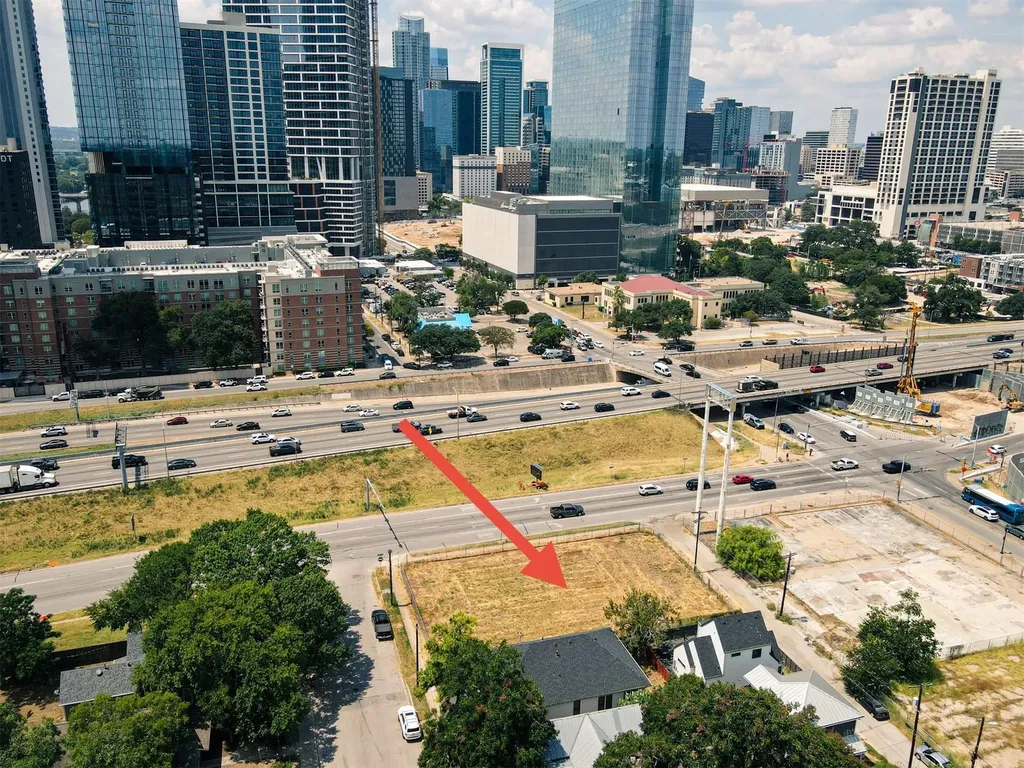 900 Willow Street Austin TX 78702