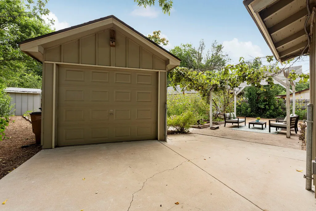 1416 Corona Drive Austin TX 78723