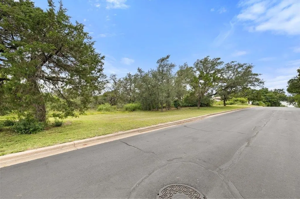 16009 Chateau Avenue Austin TX 78734
