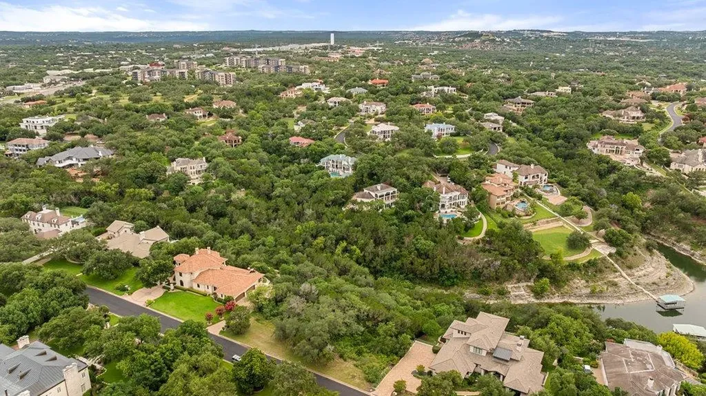 16009 Chateau Avenue Austin TX 78734