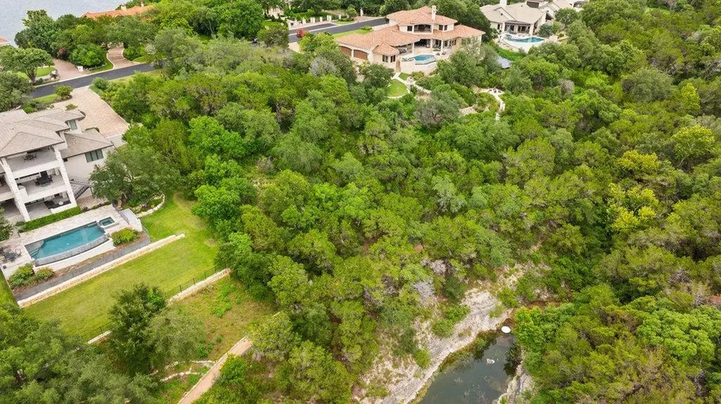 16009 Chateau Avenue Austin TX 78734