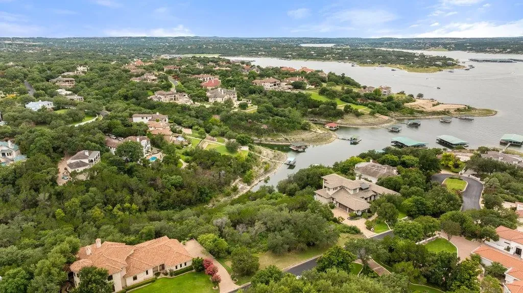 16009 Chateau Avenue Austin TX 78734