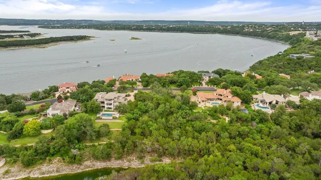 16009 Chateau Avenue Austin TX 78734