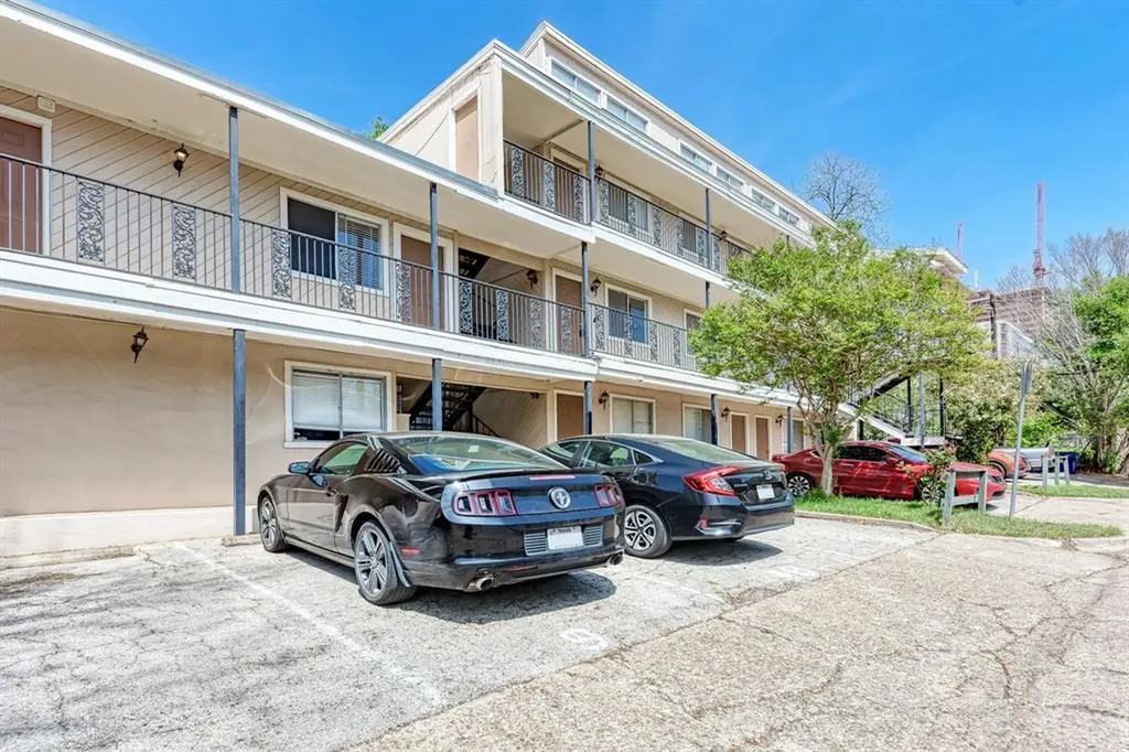 1010 W 23rd Street Austin TX 78705