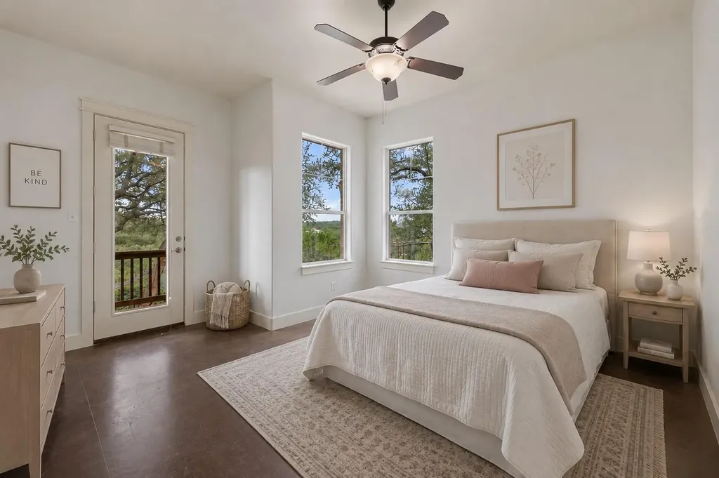 1906 Bee Creek Road Spicewood TX 78669