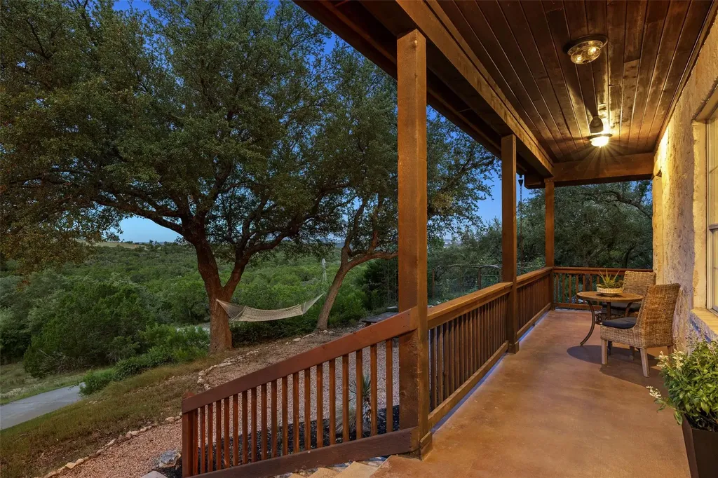1906 Bee Creek Road Spicewood TX 78669