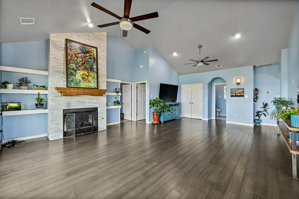 15813 Debba Drive Austin TX 78734