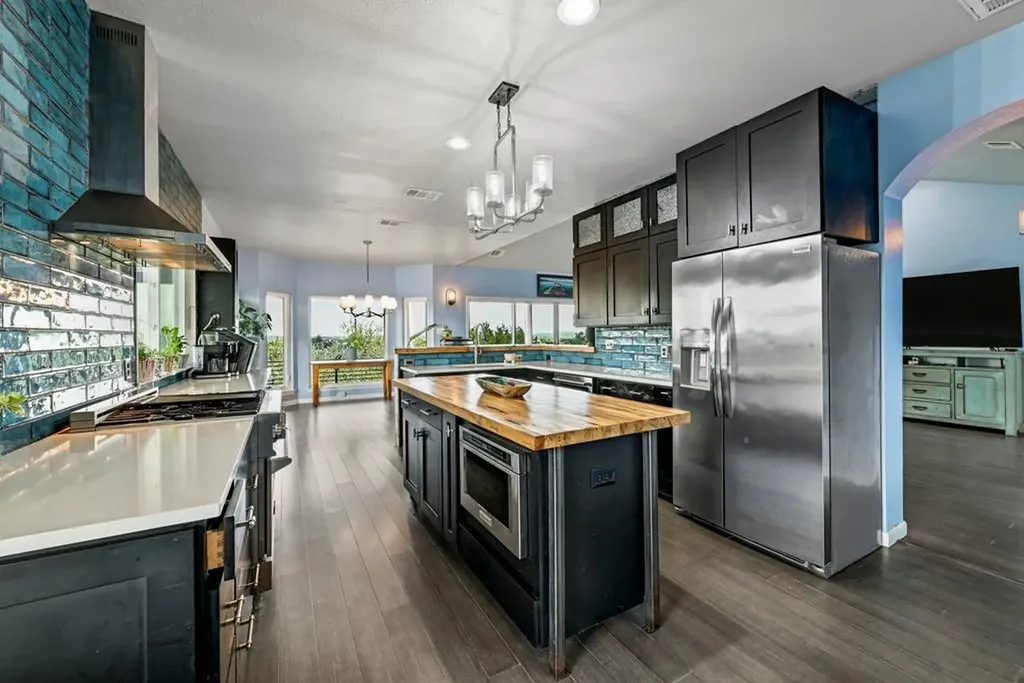 15813 Debba Drive Austin TX 78734