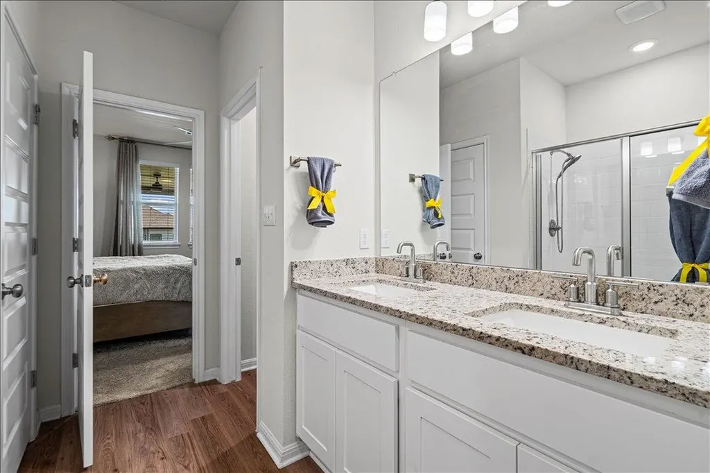 158 Gullivers Drive Elgin TX 78621