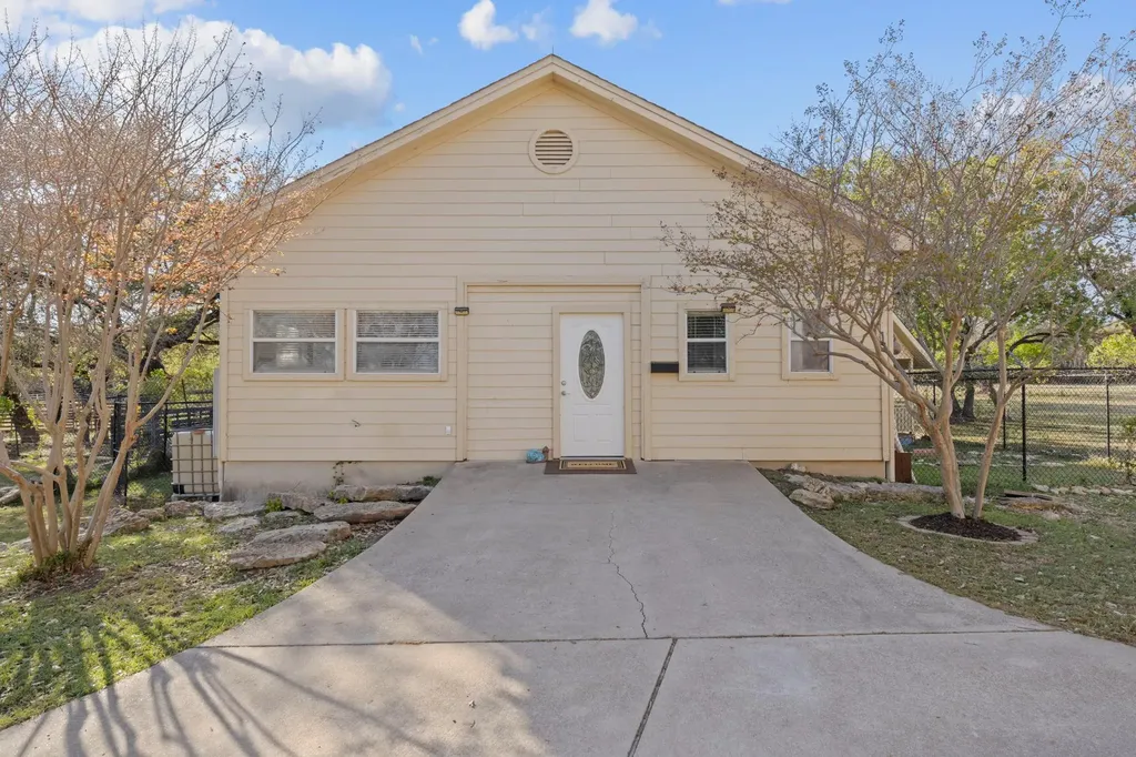 375 Branch Creek Trail Liberty Hill TX 78642
