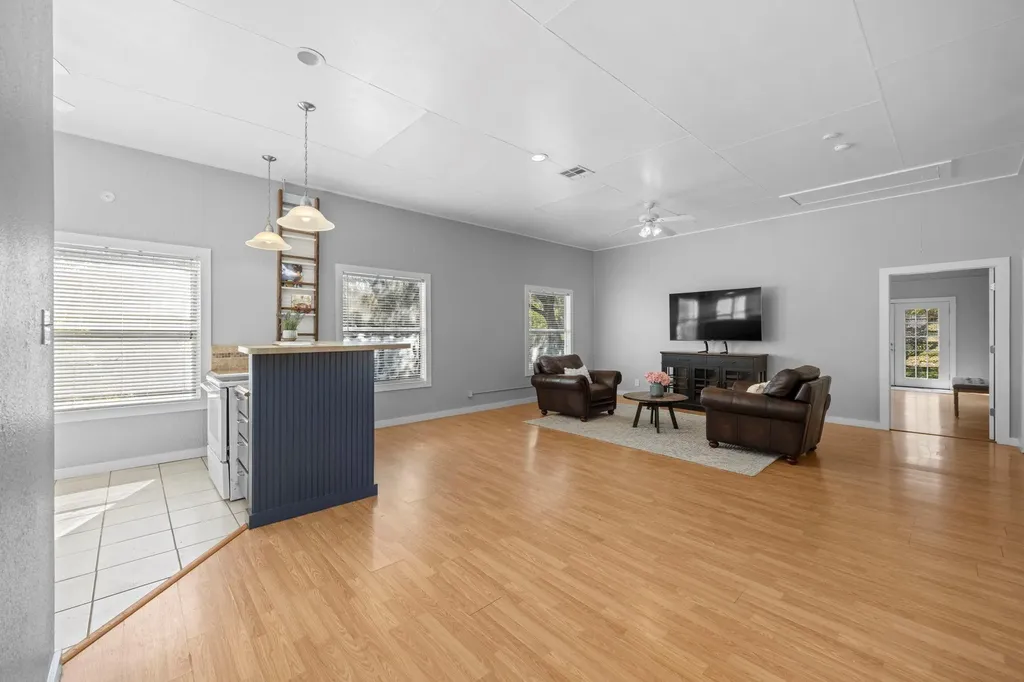 375 Branch Creek Trail Liberty Hill TX 78642