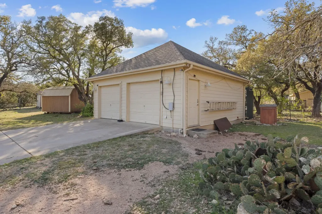 375 Branch Creek Trail Liberty Hill TX 78642