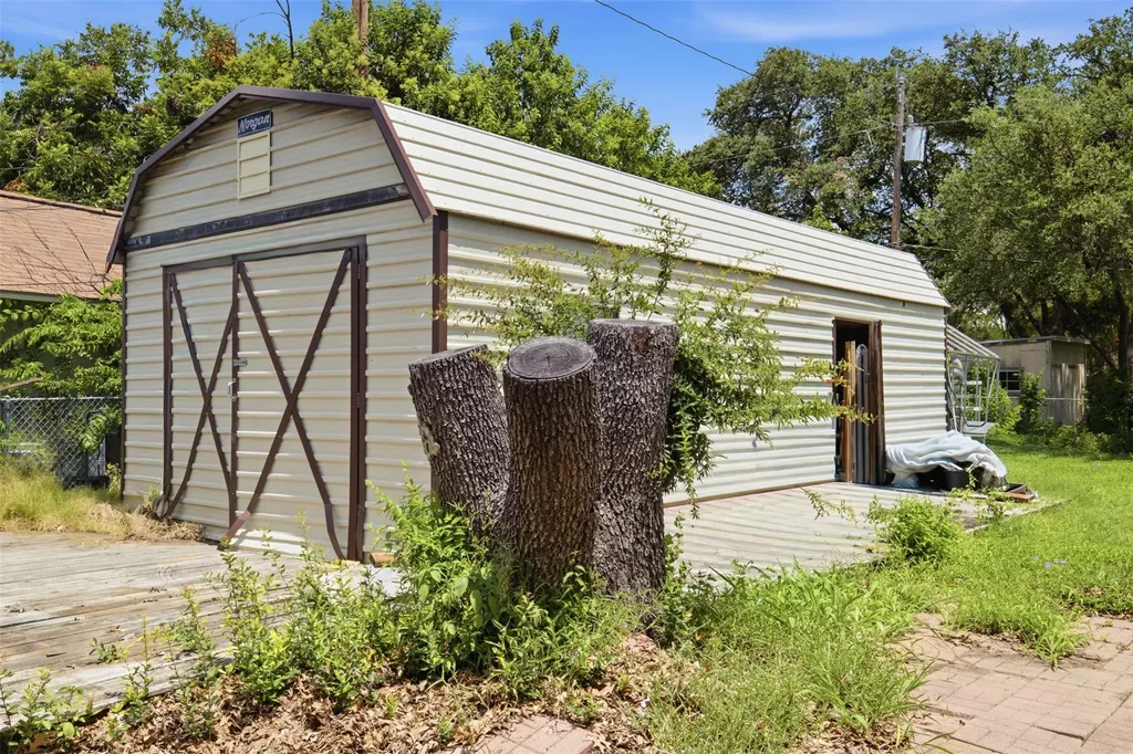 1410 Wooten Drive Austin TX 78757