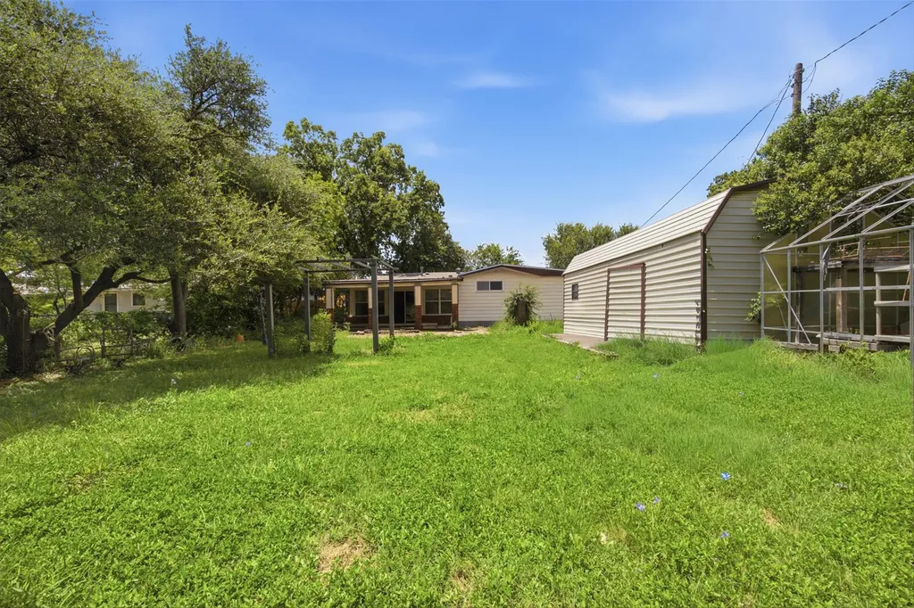1410 Wooten Drive Austin TX 78757