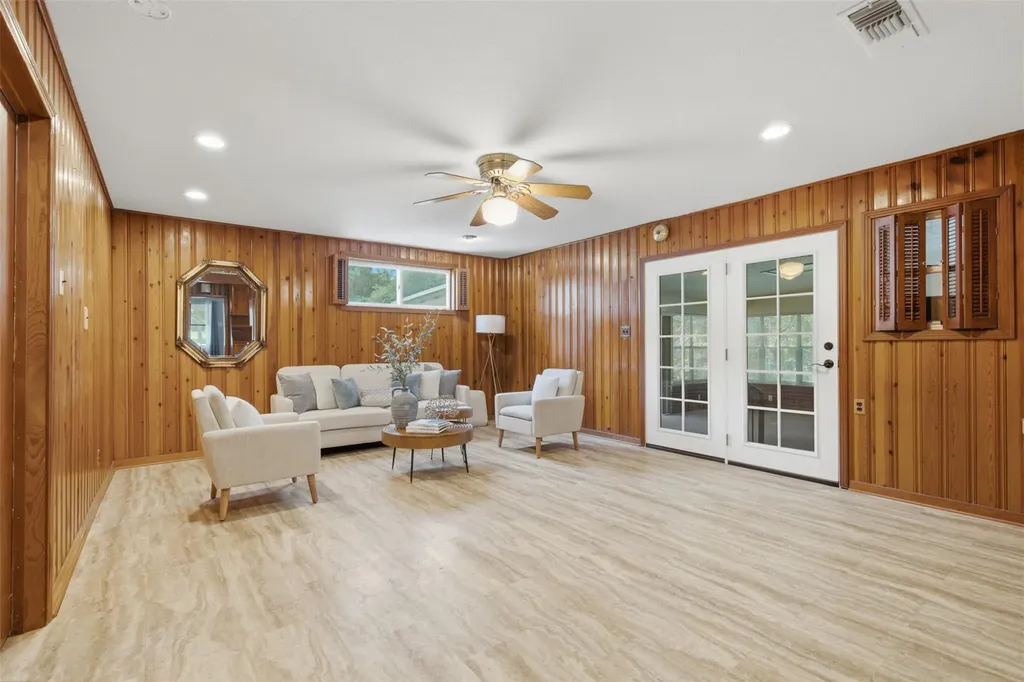 1410 Wooten Drive Austin TX 78757