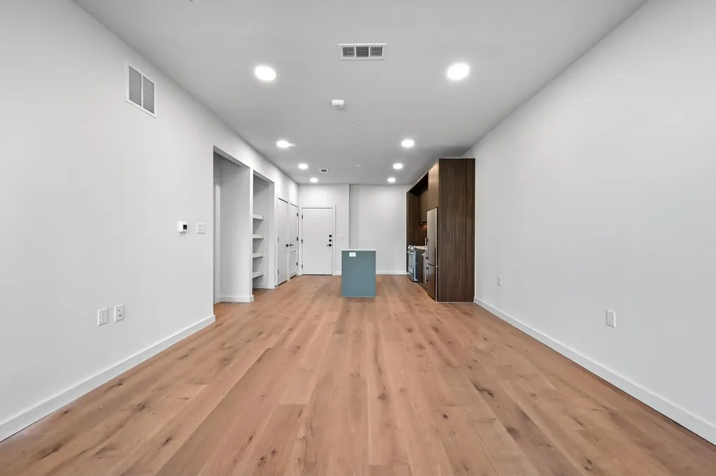 2209 S 1st Street Austin TX 78704