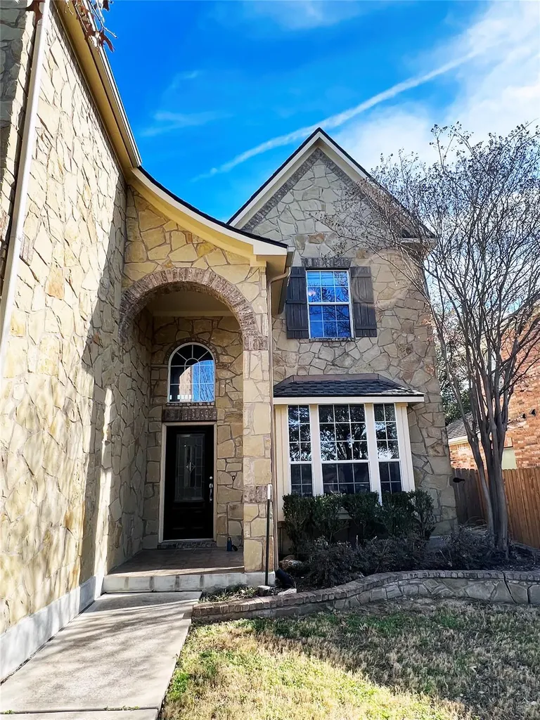 2443 Salorn Way Round Rock TX 78681