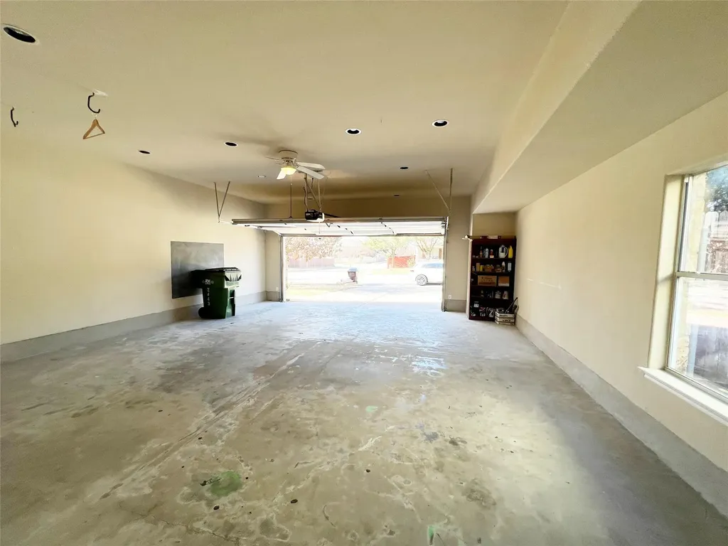 2443 Salorn Way Round Rock TX 78681