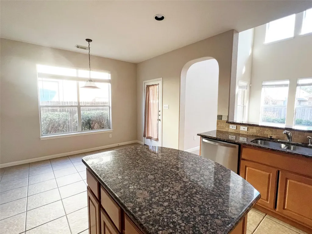 2443 Salorn Way Round Rock TX 78681