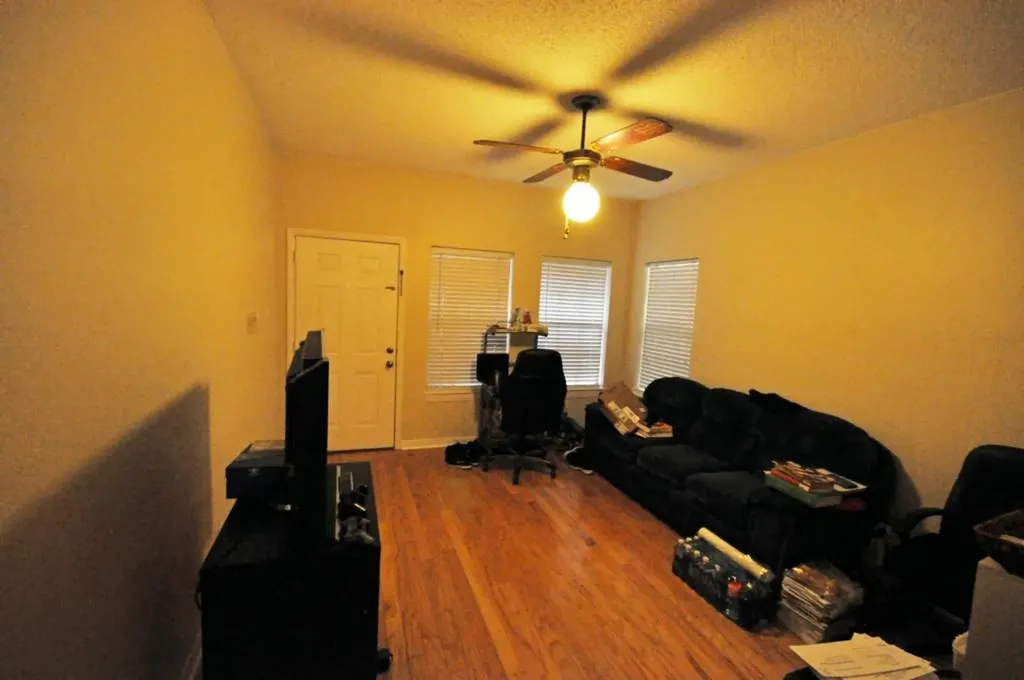 2216 San Gabriel Street Austin TX 78705
