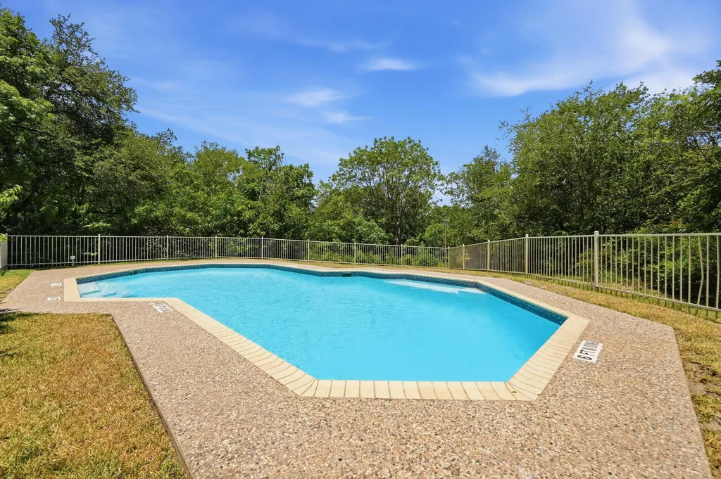 850 Jerrys Lane Buda TX 78610